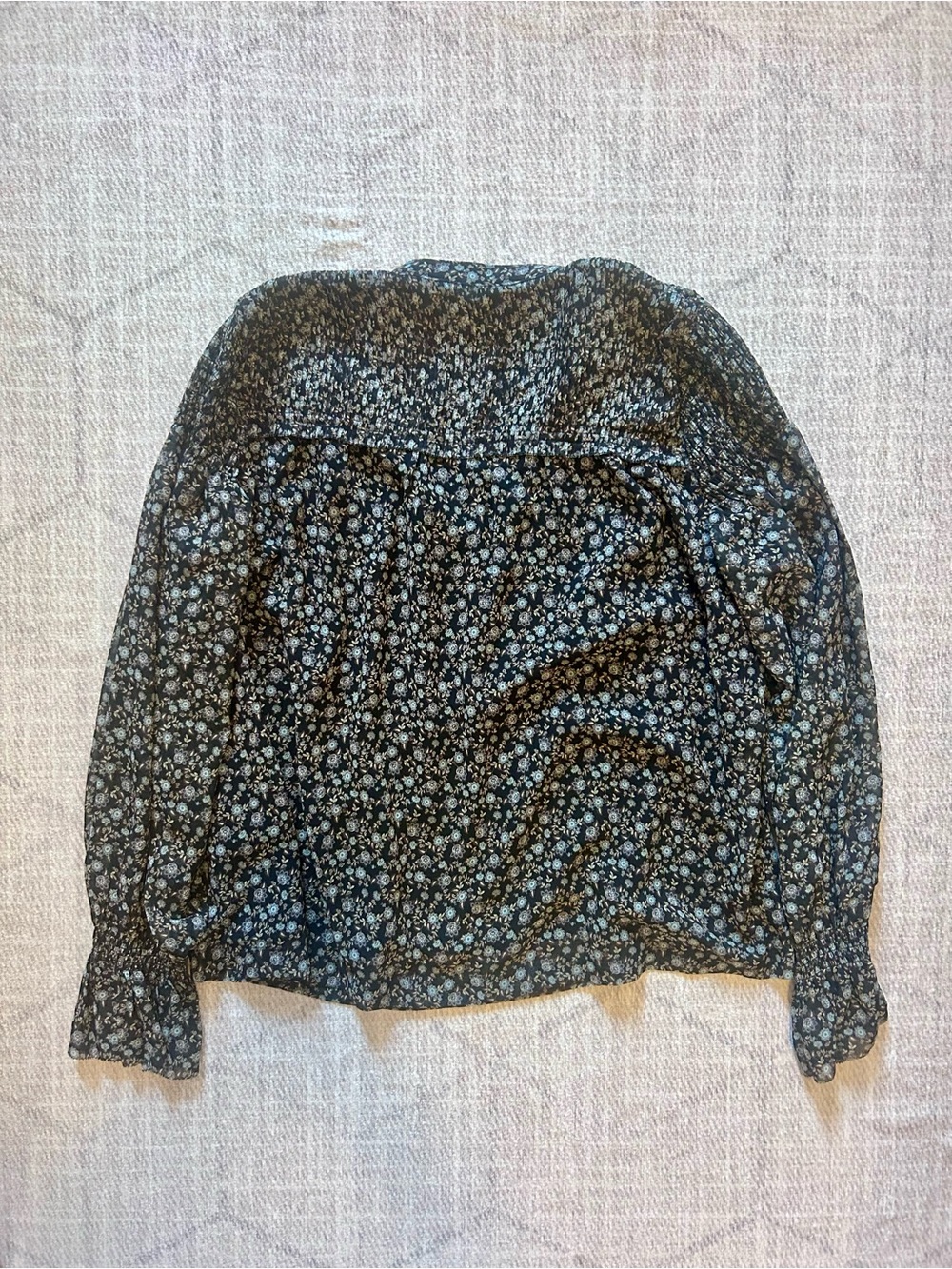 Madewell Semi-Sheer Split-Neck Top - Picture 2 of 3